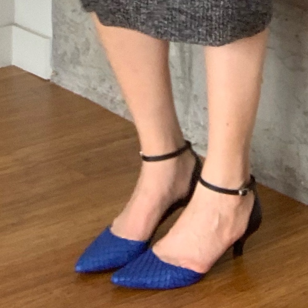 Kitten heels